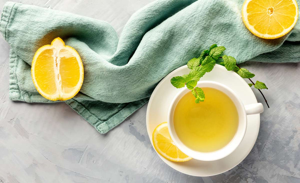 Boosting the Benefits of Green Sencha Tea with Organic Lemons
