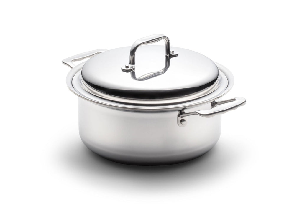 360 Cookware. T-304 Surgical Grade Stainless Steel Handcrafted in the U.S.A. High quality cookware. 4 quart Stockpot with lid. Made in USA. 360 Vapor® Cooking technology.  