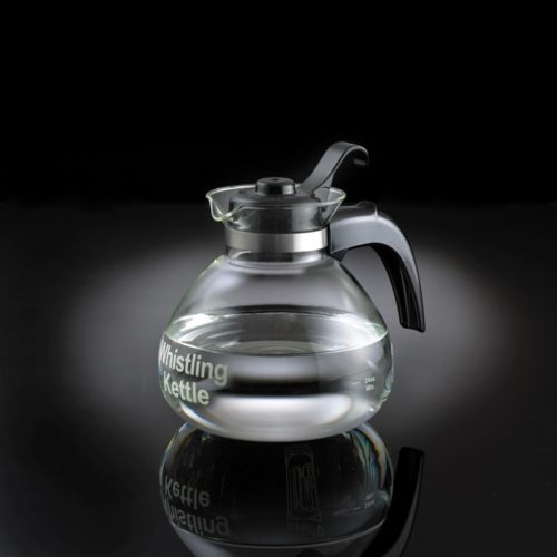 https://naturallifestylemarket.com/cdn/shop/files/medelco-glass-tea-kettle-500x500.jpg?v=1687012571